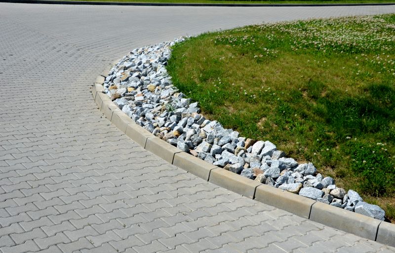 Lawn Curbing Service